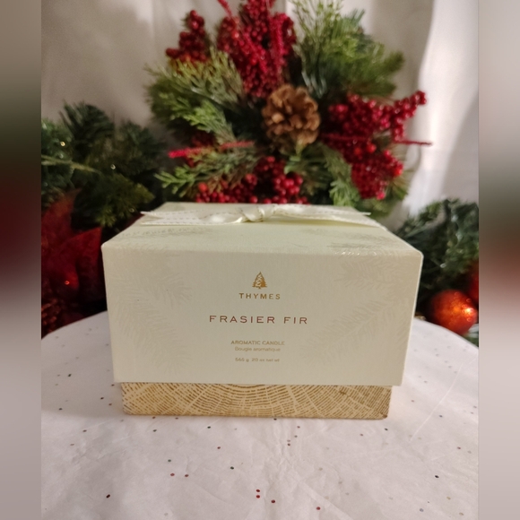 Thymes Frasier Fir Aromatic Candle - 20 oz - Picture 7 of 7